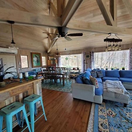 Treehouse Cathedral In Blue Ridge Mountains, Nc Villa Burnsville Eksteriør billede